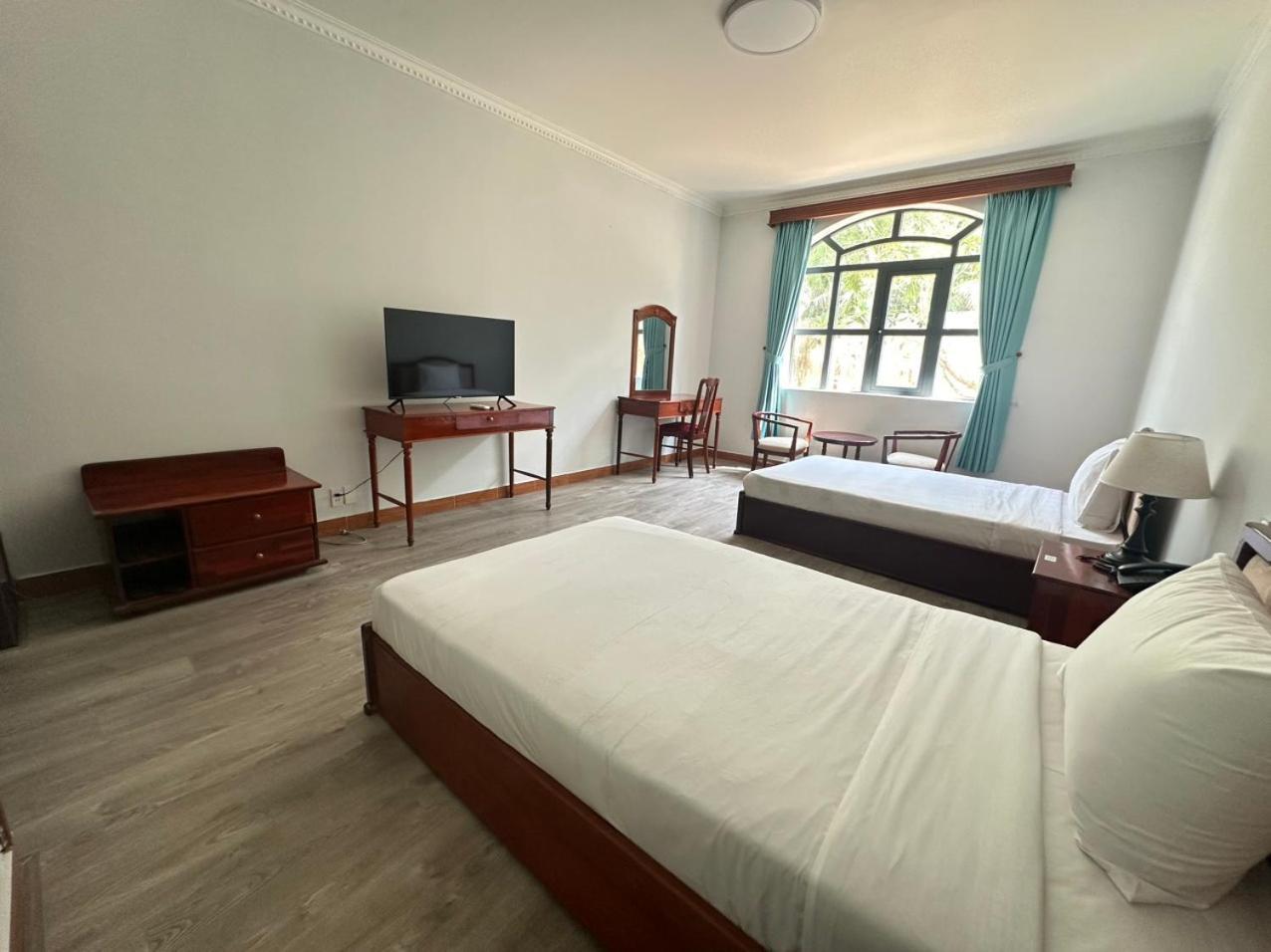 Ngoc Thu Hotel Soc Trang Luaran gambar