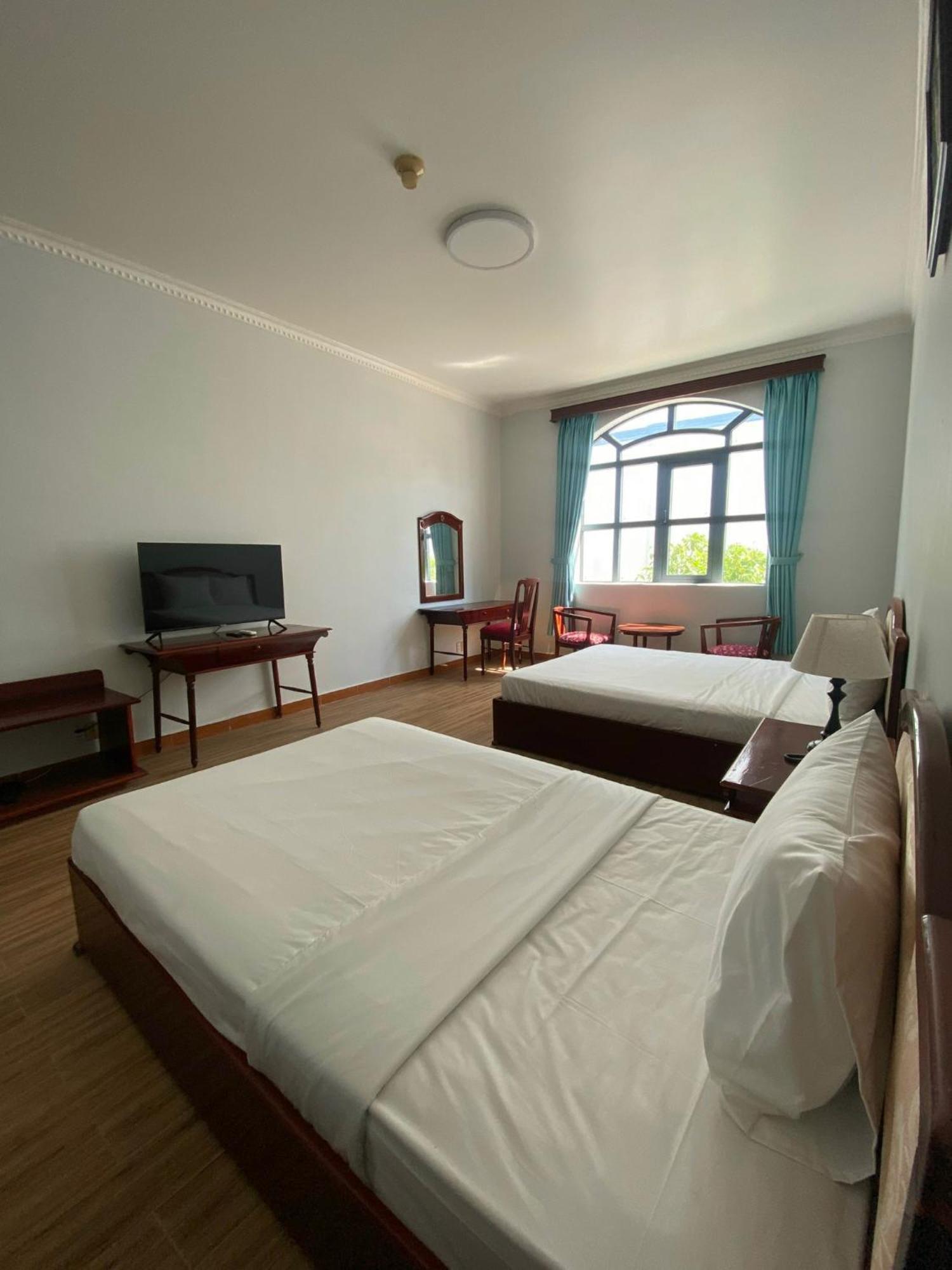 Ngoc Thu Hotel Soc Trang Luaran gambar