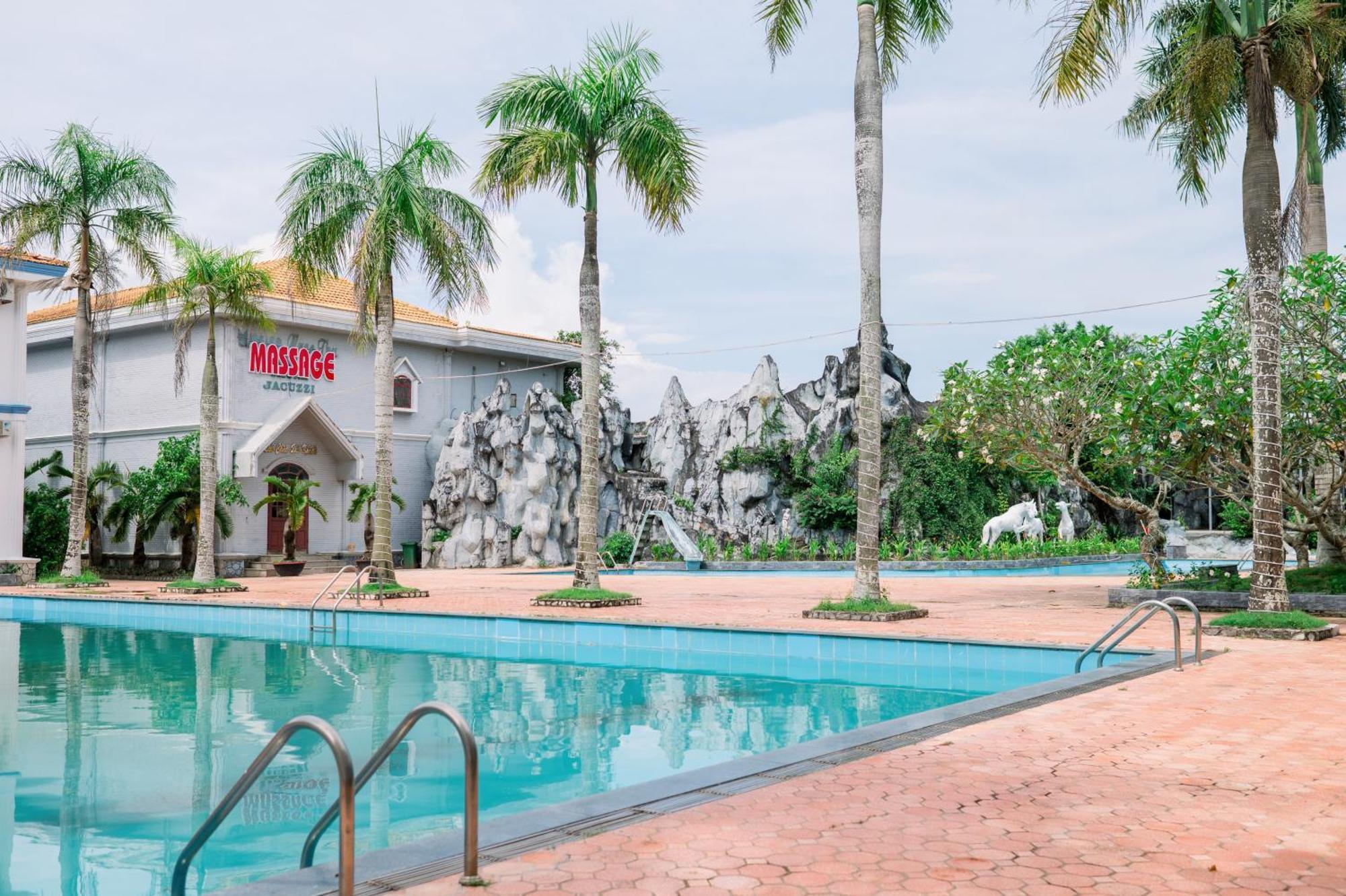 Ngoc Thu Hotel Soc Trang Luaran gambar