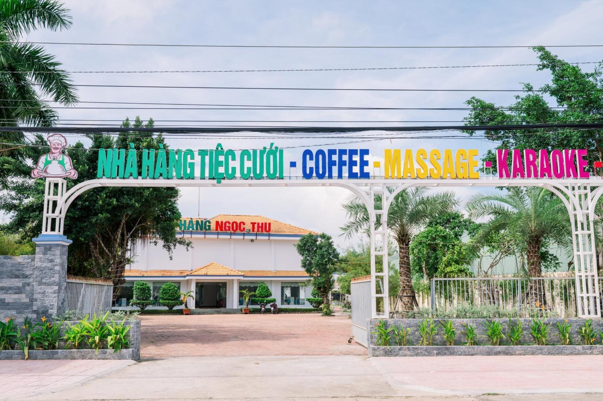 Ngoc Thu Hotel Soc Trang Luaran gambar