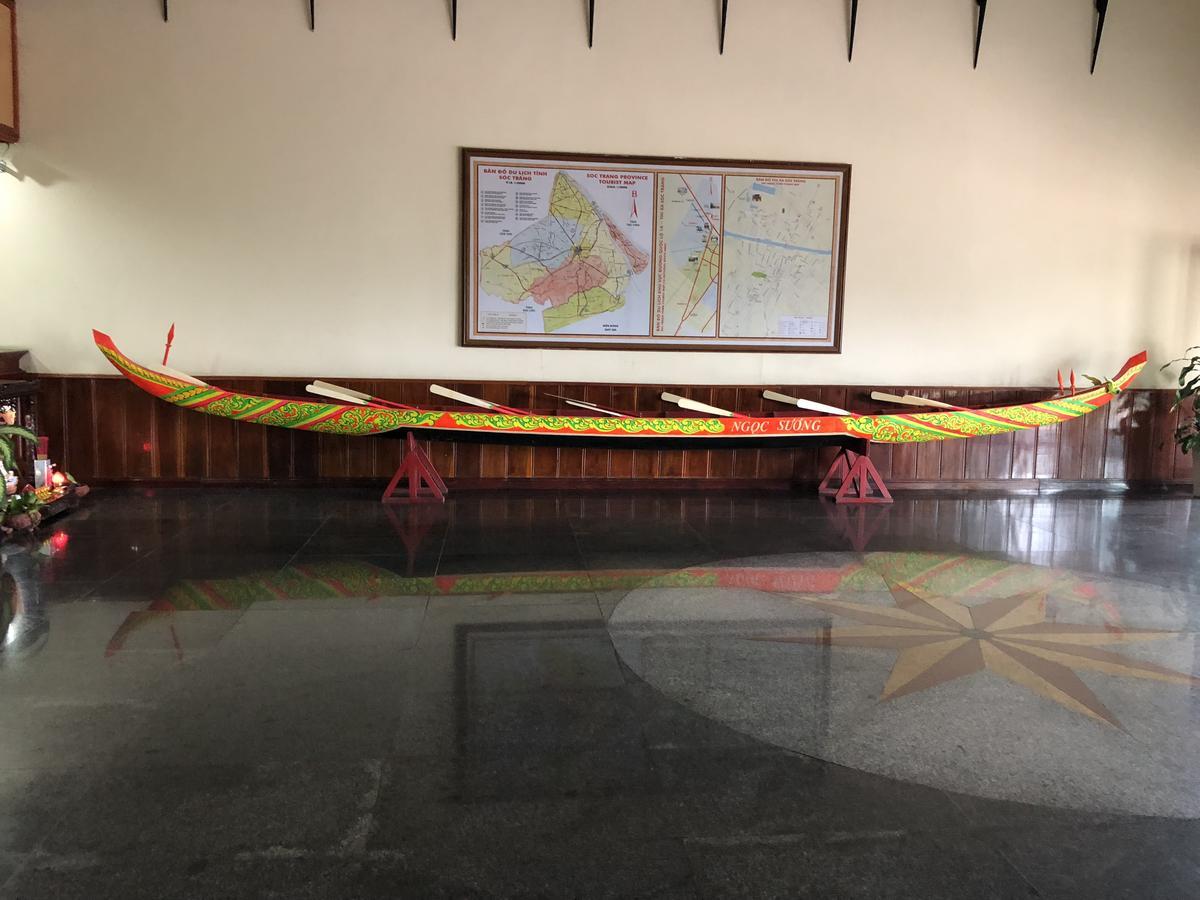 Ngoc Thu Hotel Soc Trang Luaran gambar