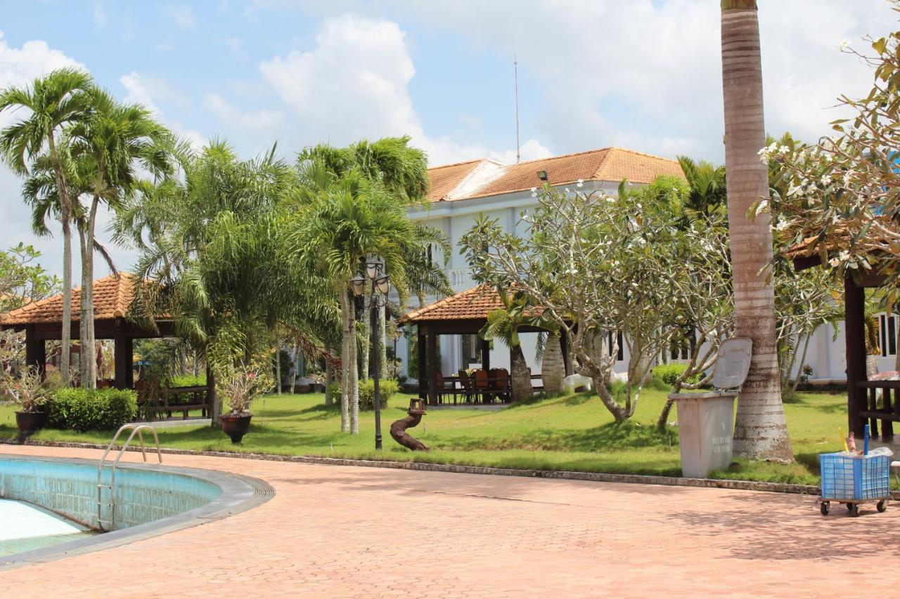 Ngoc Thu Hotel Soc Trang Luaran gambar